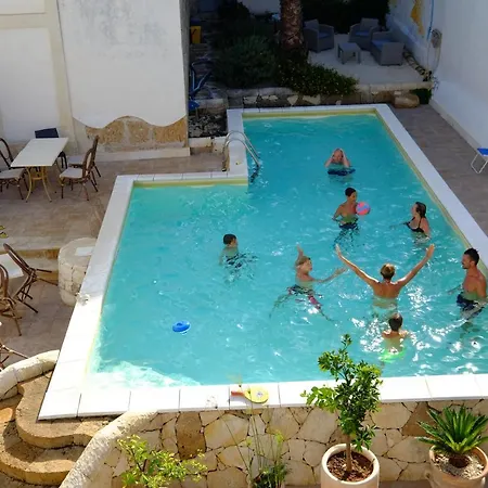 Morfeo Charming Rooms&relax Bed & Breakfast 2*