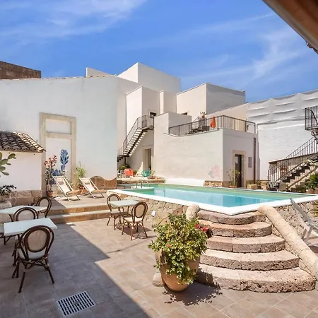 Bed & Breakfast Morfeo Charming Rooms&relax